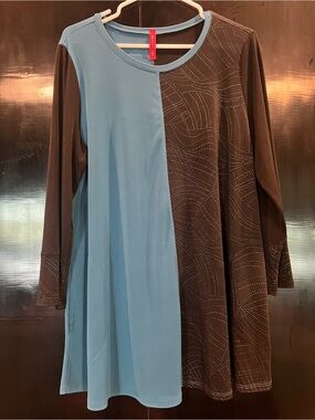 Two-Tone Blue and Black Asymmetrical Tunic